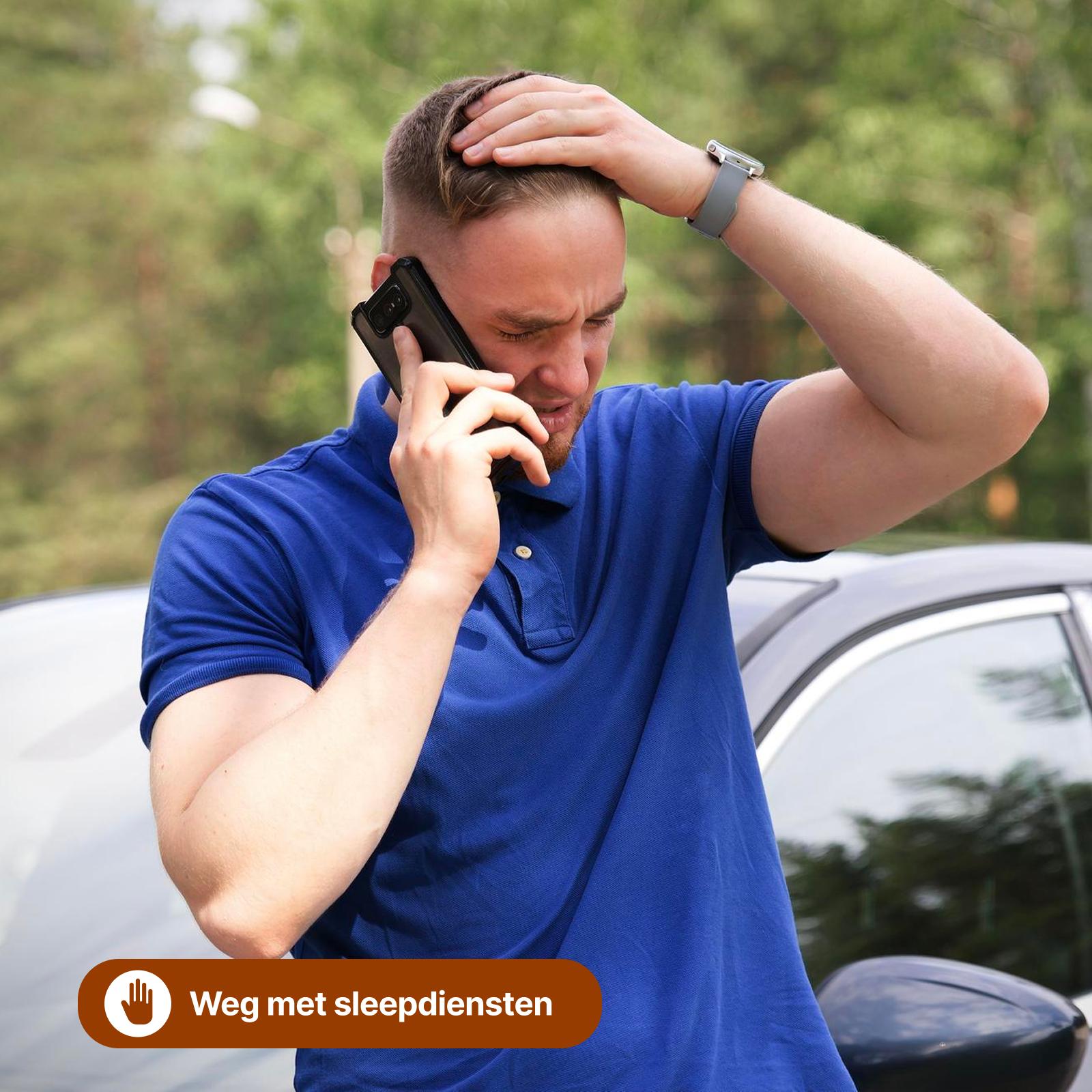 Gefrustreerde persoon aan de lijn met sleepdienst